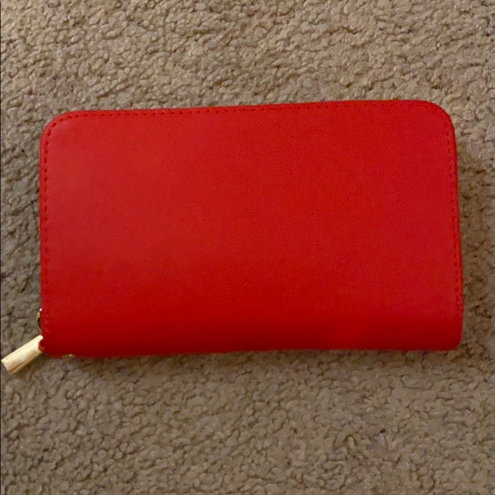 Red Wallet!